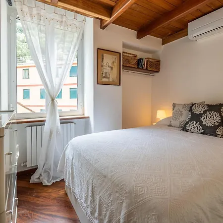 Petite Paraggi Vista E Comodita Sul Mare Apartment
