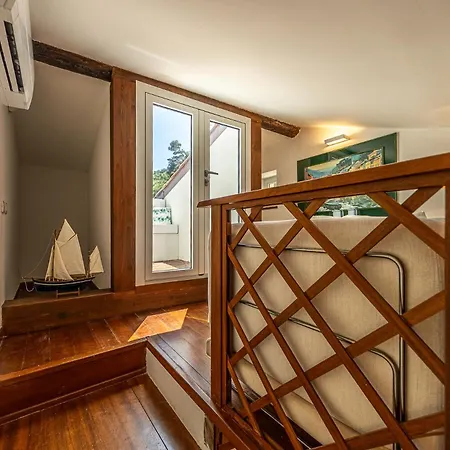 Petite Paraggi Vista E Comodita Sul Mare Apartamento *